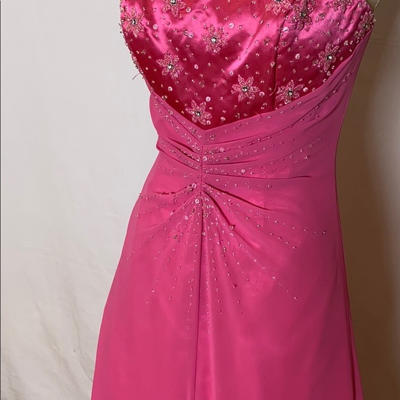 Pink strapless gown - Picture 3 of 5